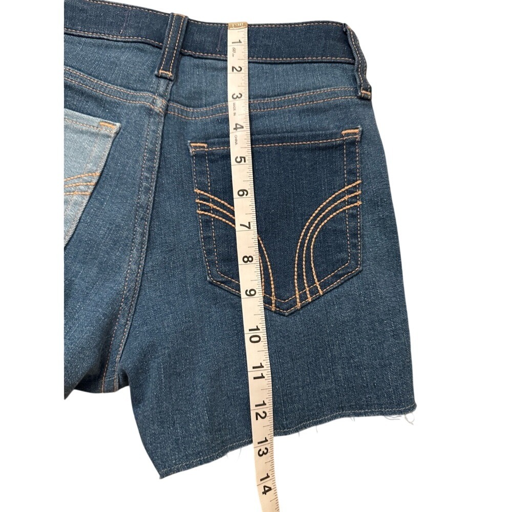Hollister Curvy High-Rise 3" Two Tone Colorblock Denim Shorts Blue W24 Size 0